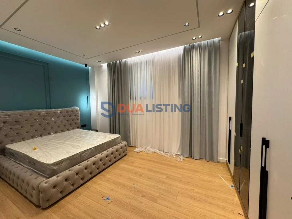 Tirane, jepet me qera apartament 2+1+Ballkon Kati 1, 85 m² 900 € (Kodra e Diellit)