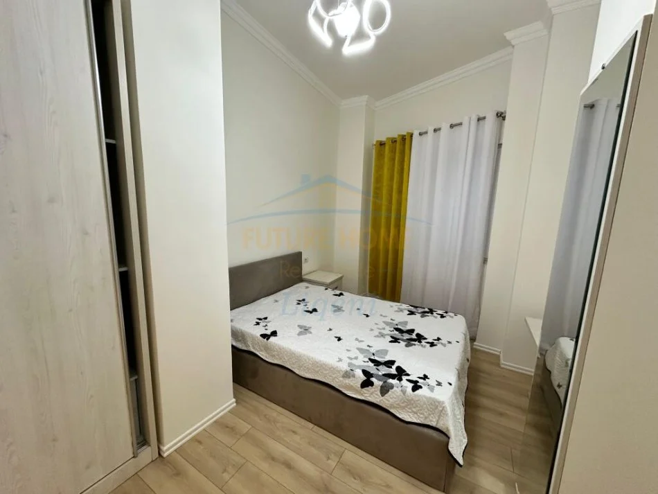 Tirane, jap me qera apartament 2+1 Kati 4, 96 m² 650 € (Rruga Liqeni i thate)