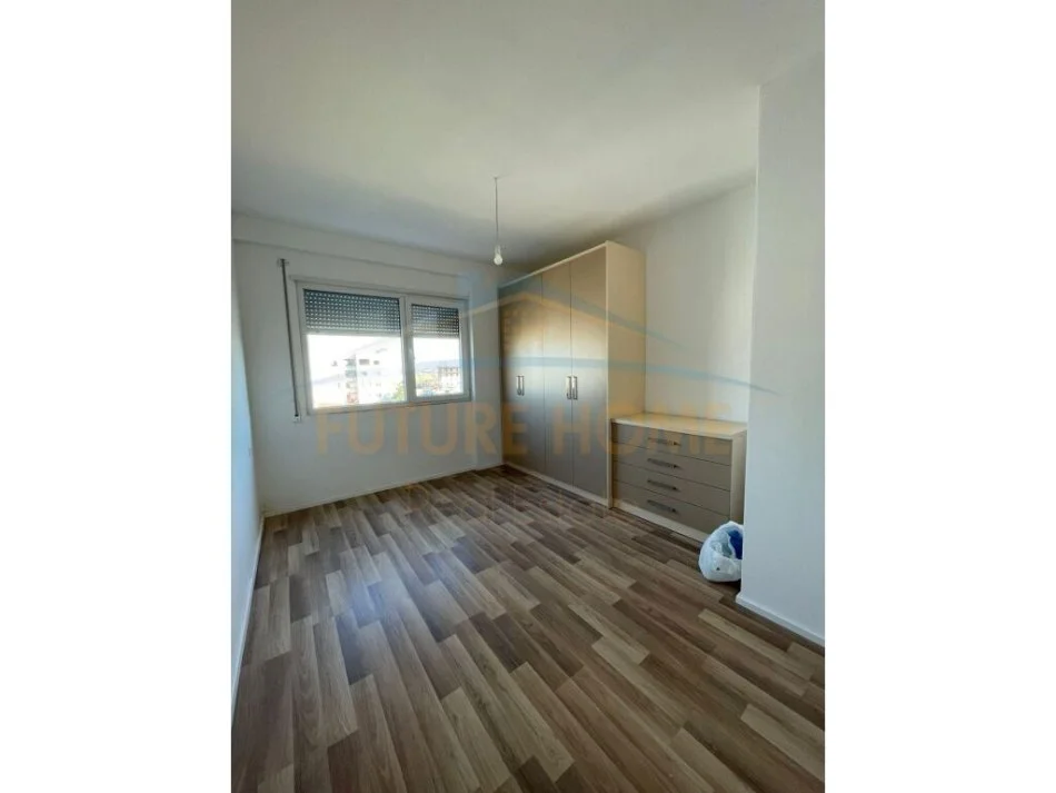 Qera, Apartament 2+1+Post Parkimi, Unaza e Re, Tirane.