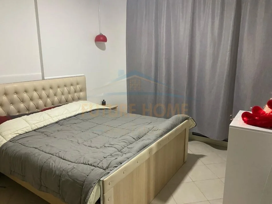 Tirane, shitet apartament 1+1 Kati 1, 70 m² 74.500 € (Restorant Deliut)