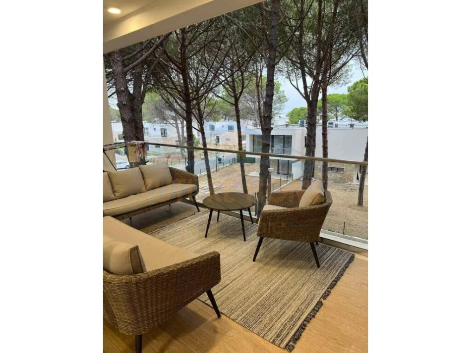 Shitet, Apartament 2+1, Gjiri i Lalezit, Durres