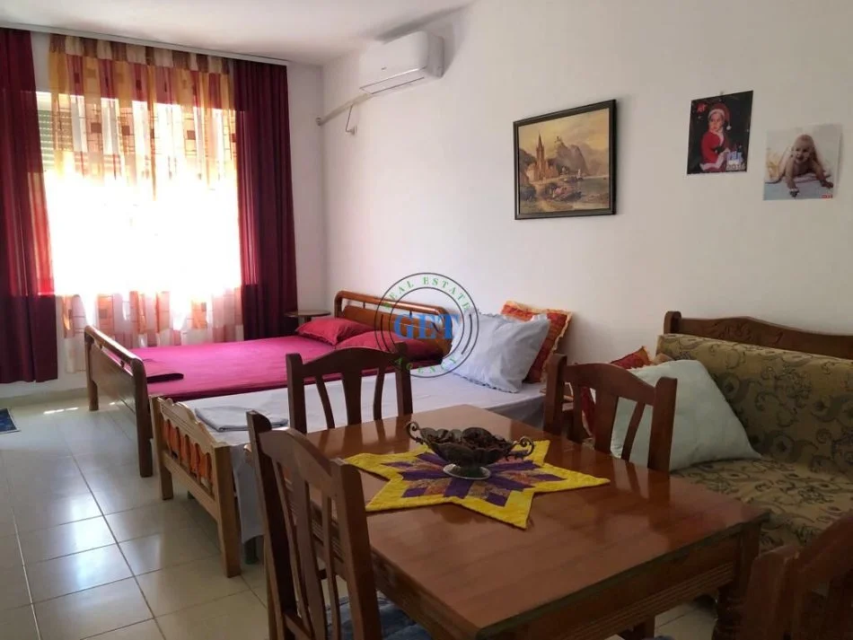 Durres, jepet me qera garsonier , 45 m² 300 € (Golem, Durres)