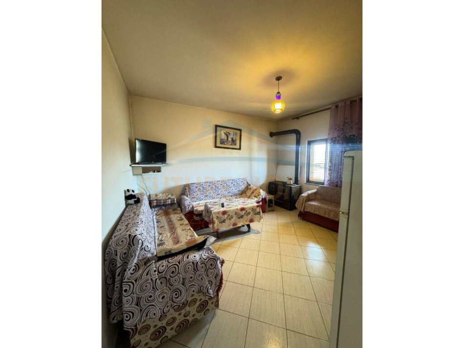 Durres, shitet shtepi 5+1+Aneks+Ballkon, Kati 0, 4,369 m² 140,000 € (MAMINAS,DURRES)