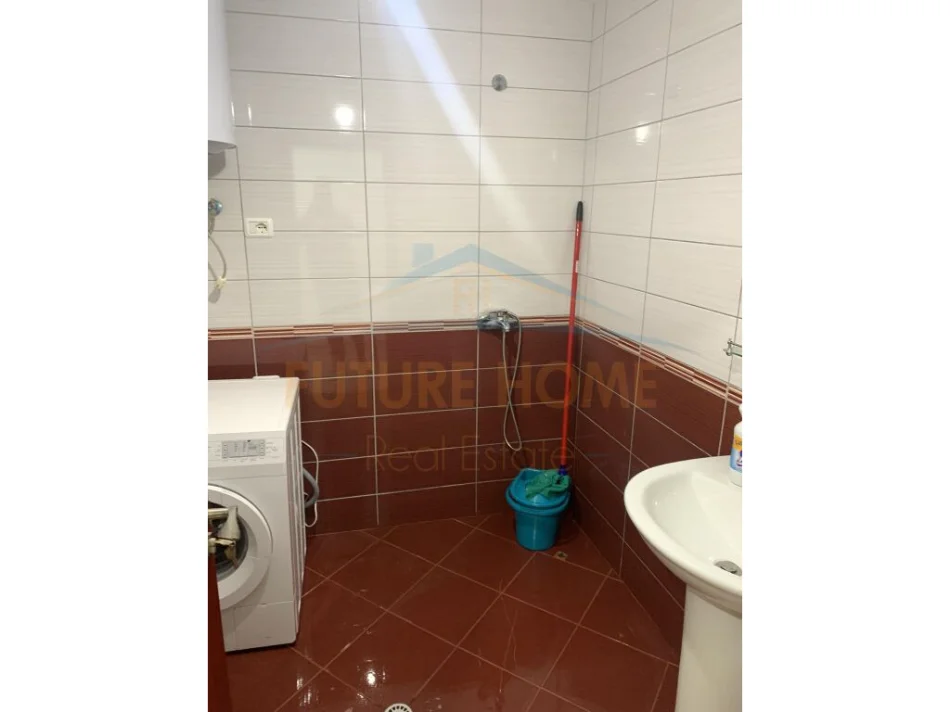 Qera, Apartament 1+1, Unaza e Re. 0696069906