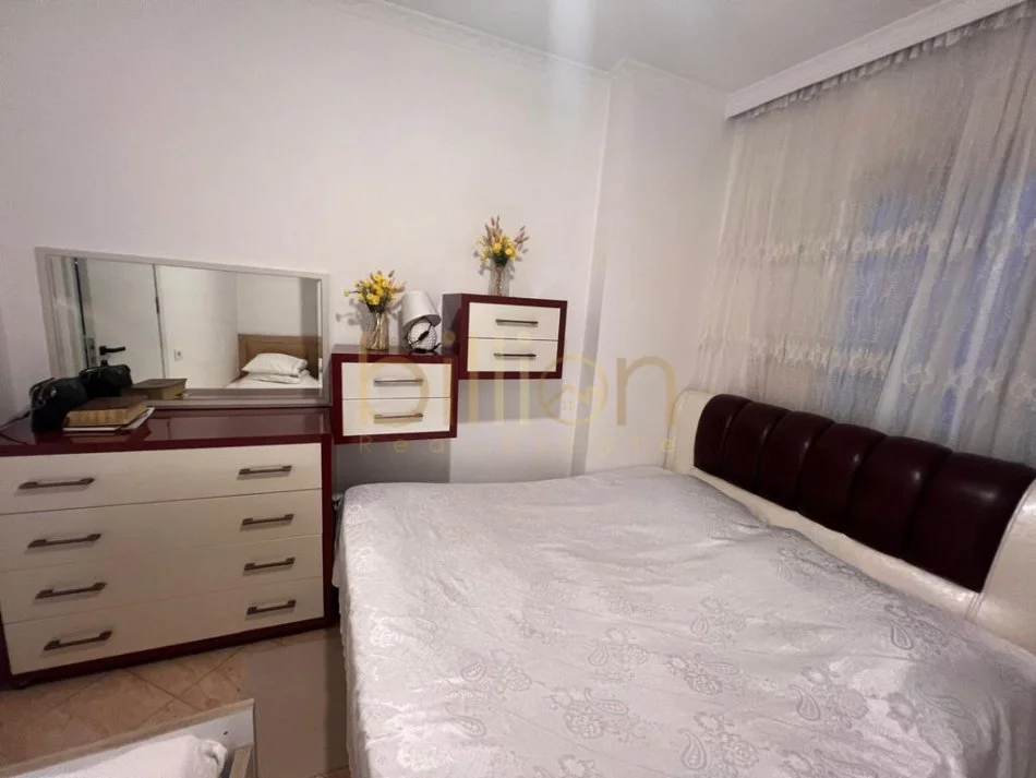 Tirane, shitet 1+1+Ballkon , 58 m² 105.000 € (Astir)