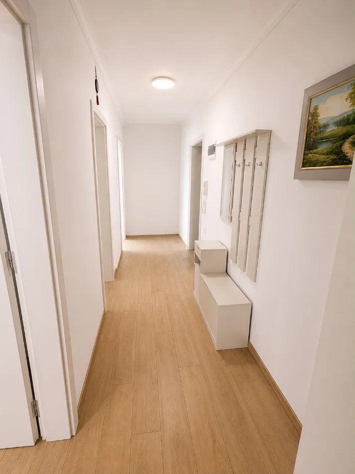 Tirane, jepet me qera apartament 2+1+Aneks+Ballkon Kati 3, 1.000 €