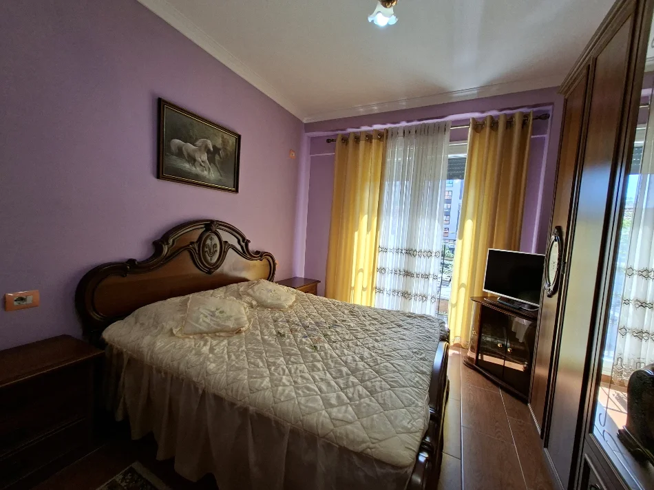 Tirane, jepet me qera apartament 1+1 Kati 2, 60 m² 50.000 € 