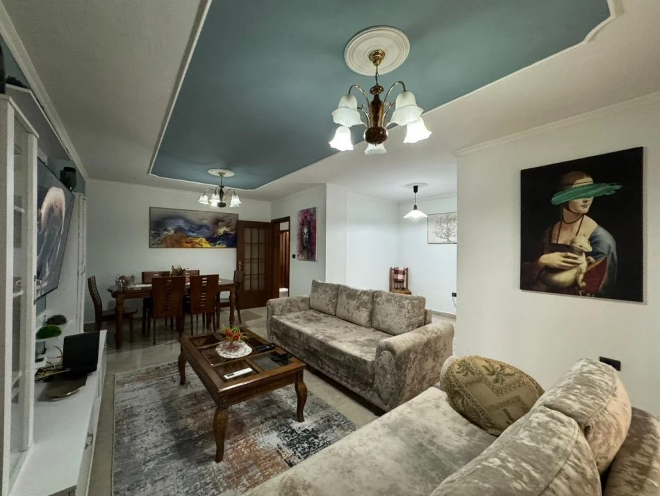 Tirane, shitet apartament 2+1 , 129 m² 250.000 € 