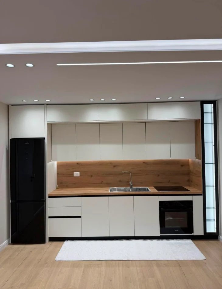 Tirane, shitet apartament 2+1 Kati 3, 107 m² 165.000 € (Astir)