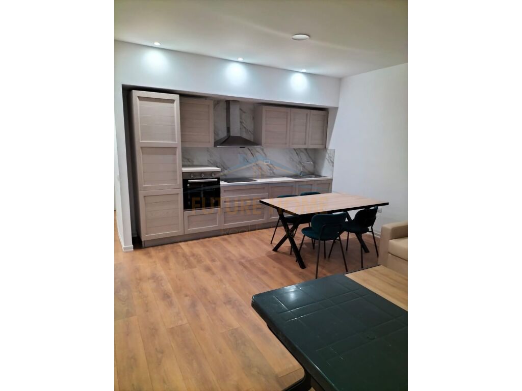 Shitet, Apartament 2+1+2,Xhamia,VLORE RV37859
