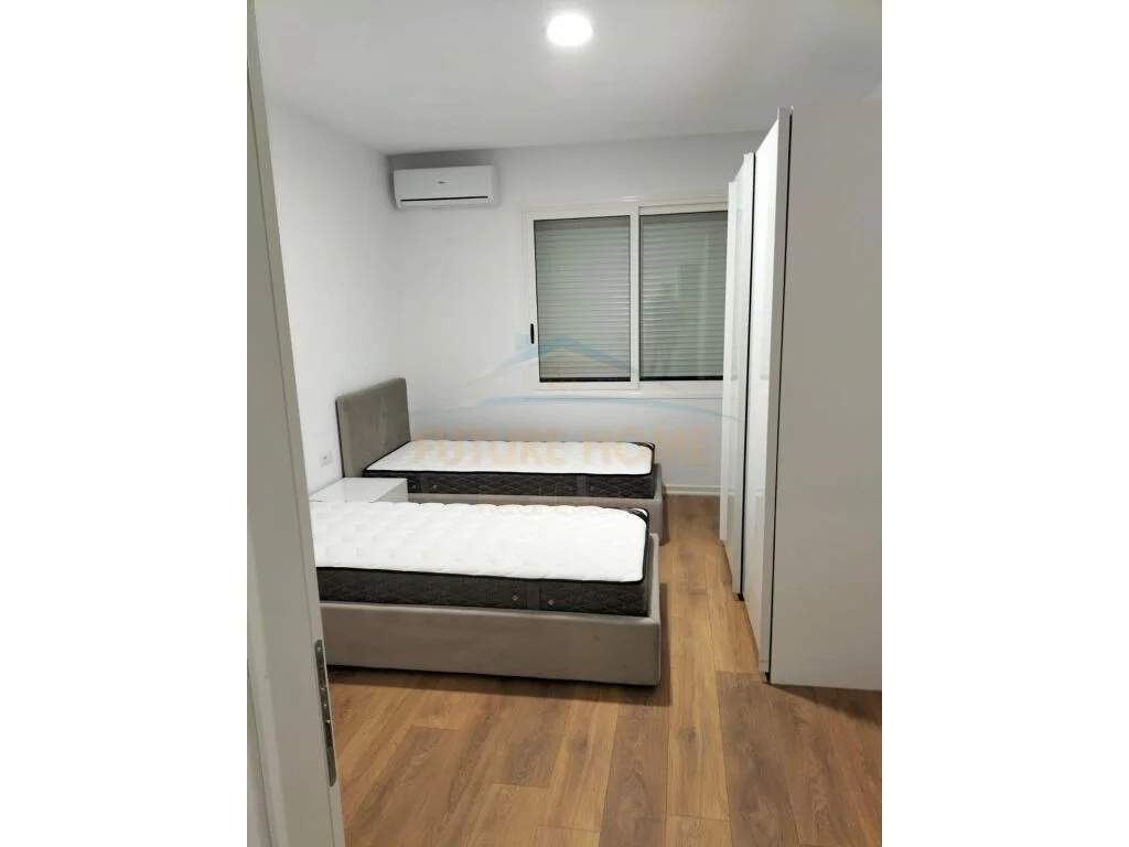 Shitet, Apartament 2+1+2,Xhamia,VLORE RV37859