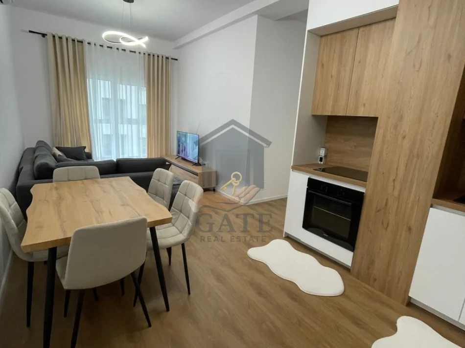 Tirane, jepet me qera 2+1 Kati 5, 80 m² 550 € (Ali Demi)