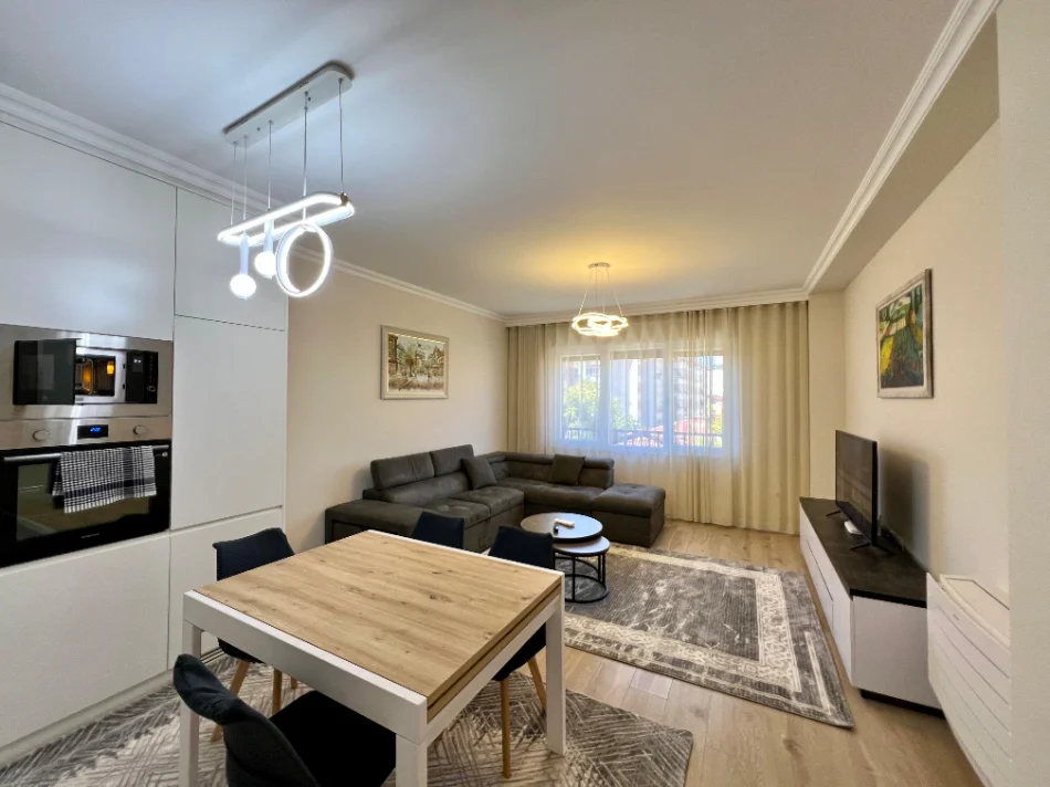 Shqiperi, jepet me qera apartament 2+1+Ballkon Kati 2, 120 m² 1.000 € (Rruga Tefta Tashko Koco)