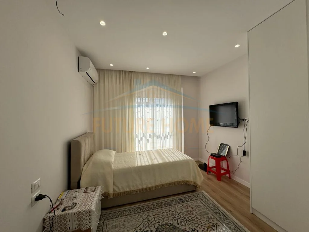 Qera, Apartament 2+1, Rruga e Barrikadave / OPP38127