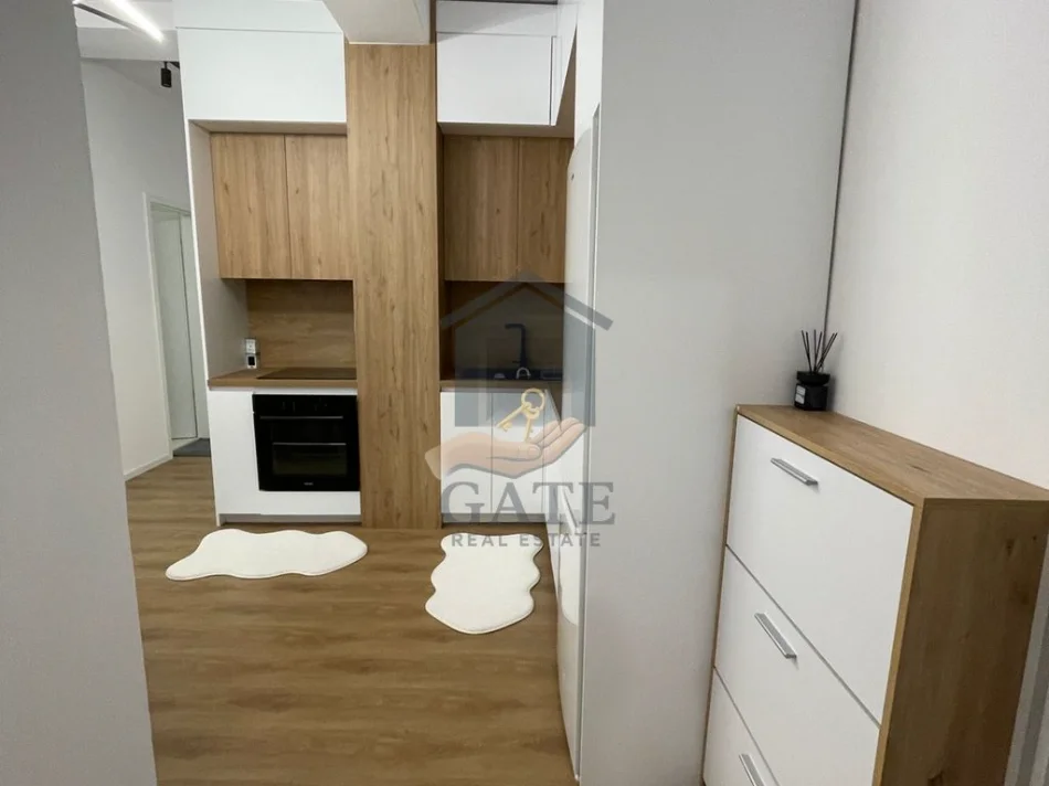 Tirane, jepet me qera 2+1 Kati 5, 80 m² 550 € (Ali Demi)
