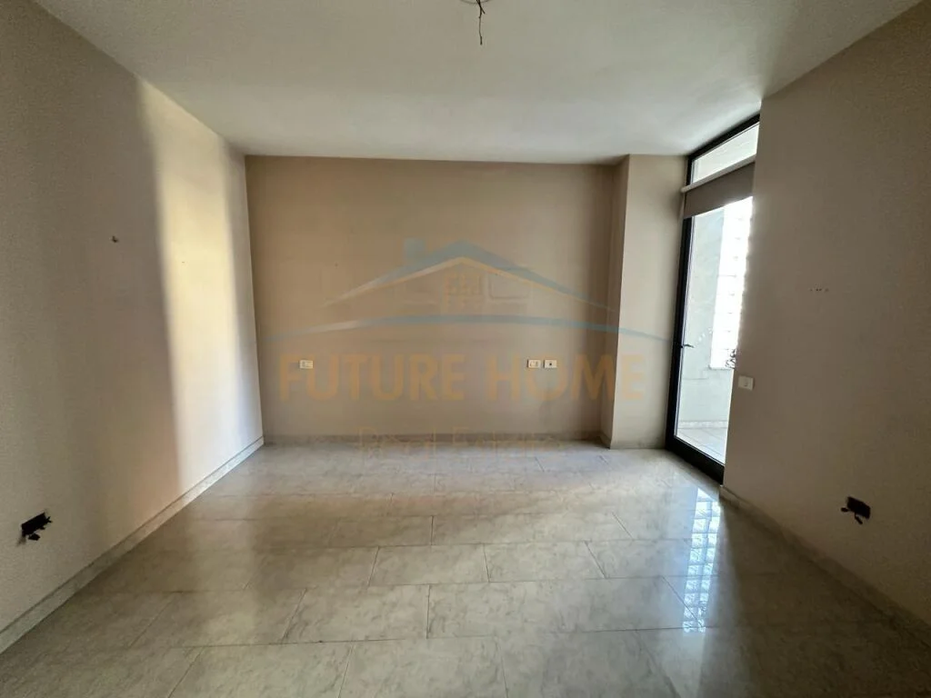 Shitet Apartament 2+1, Rruga e Barrikadave,Tiranë. Cmimi 265,000euro