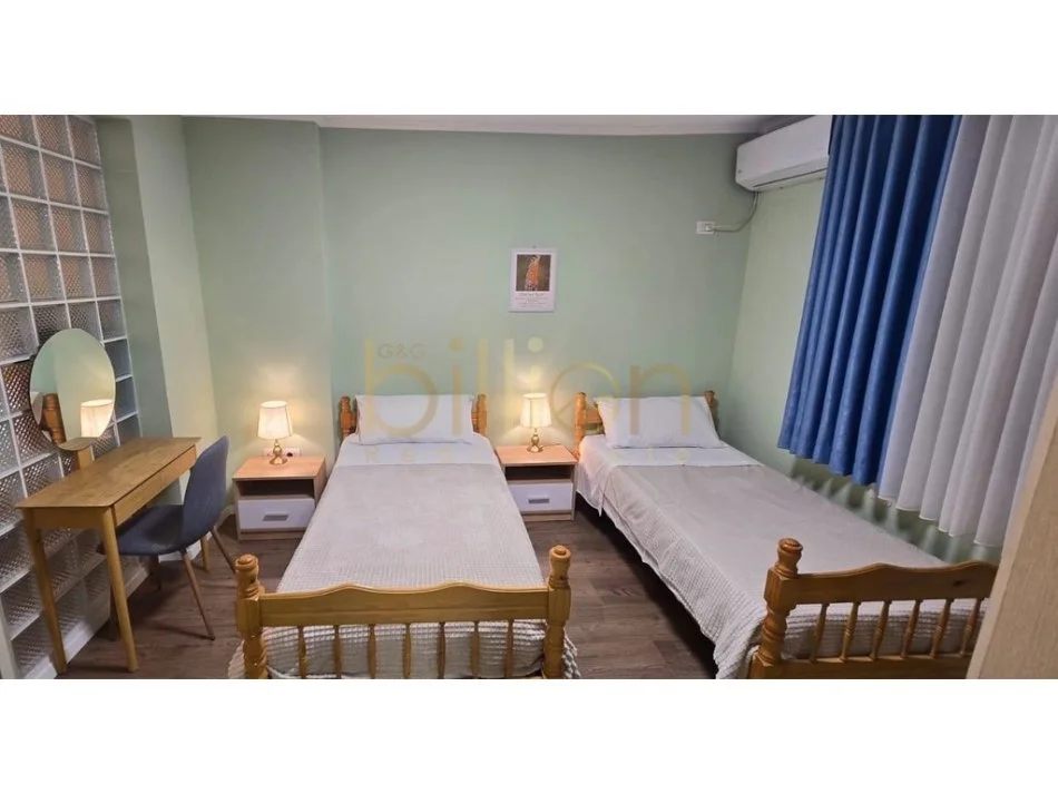 Tirane, jepet me qera 2+1 , 80 m² 850 € (Myslym Shyri)