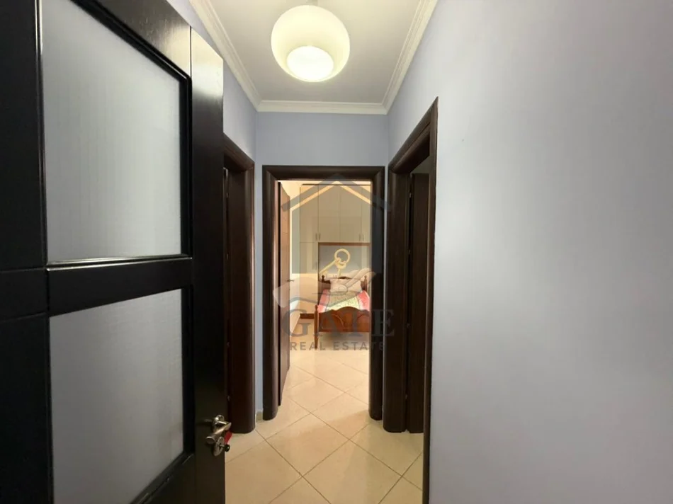 Durres, jepet me qera apartament 2+1 Kati 4, 90 m² 650 € (Ura e Dajlanit)