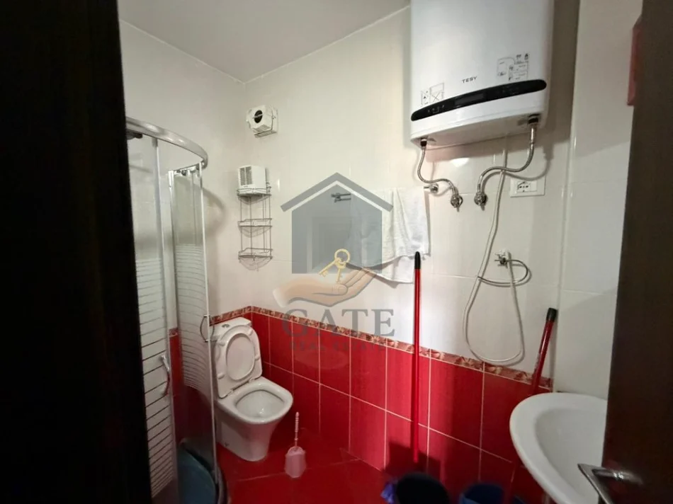 Durres, jepet me qera apartament 2+1 Kati 4, 90 m² 650 € (Ura e Dajlanit)