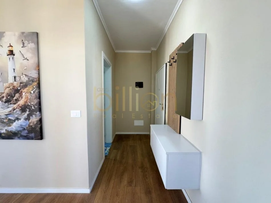 Tirane, shitet 2+1+Ballkon , 85 m² 128.000 € (Durres)