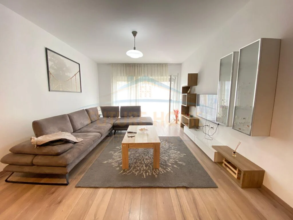 Qera, Apartament 2+1+2+Depo, Don Bosko, Tiranë
Cmimi 600euro