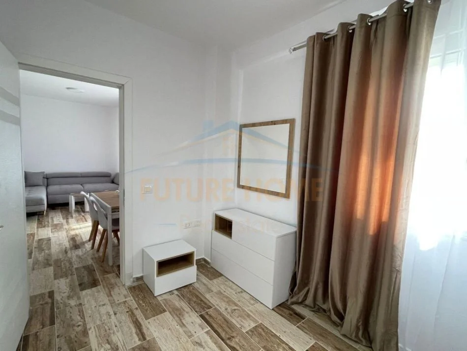 Durres, shitet apartament 2+1 Kati 1, 77 m² 100.000 € (Prane Pishave te Buta, Golem)