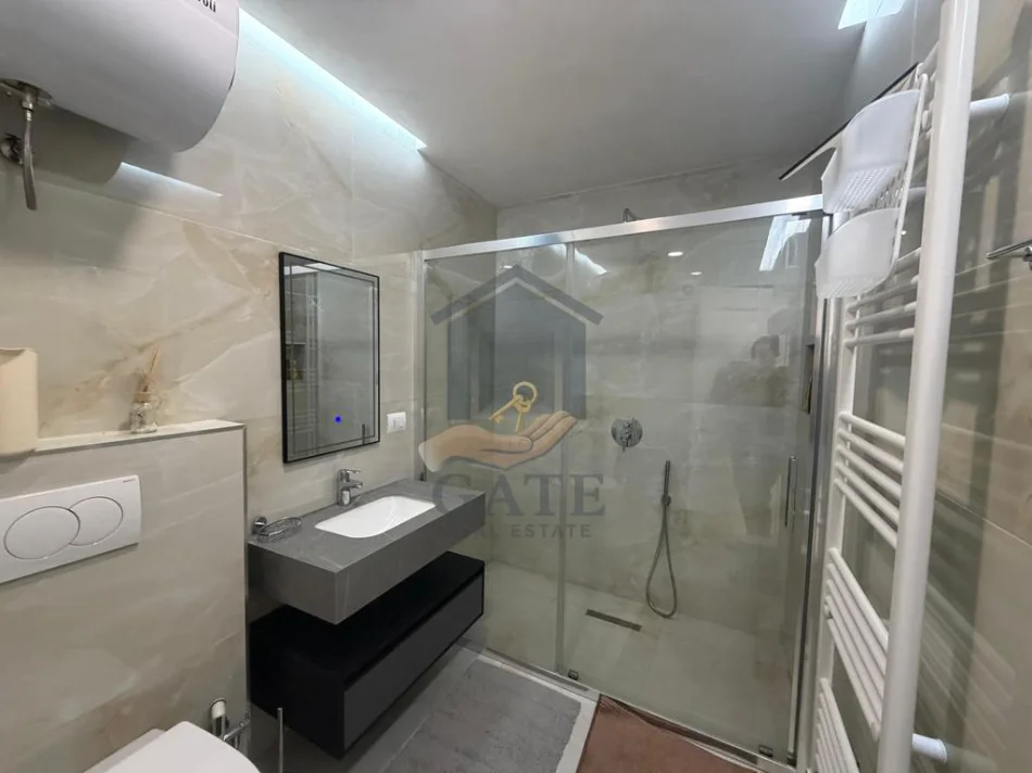 Durres, shitet apartament 2+1 Kati 6, 99 m² 115.000 € (Shkembi i Kavajes)