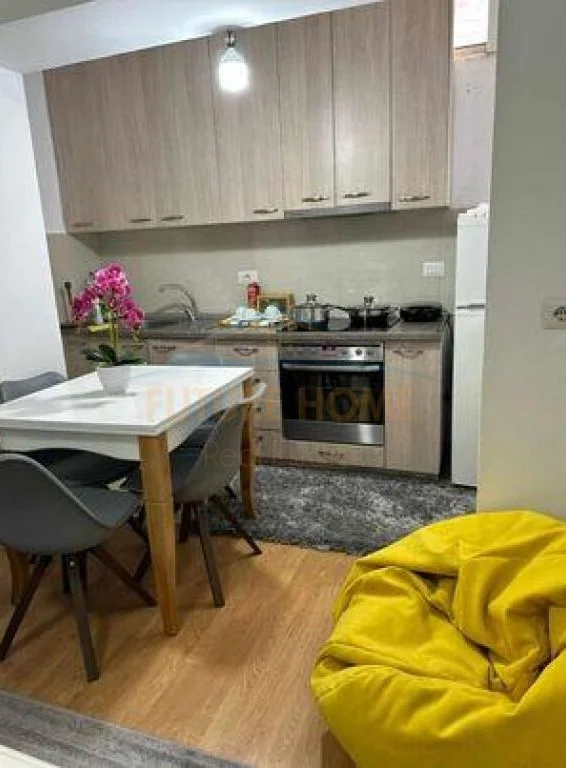 Tirane, shitet apartament 3+1 Kati 1, 106 m² 175.000 € (Brryli)