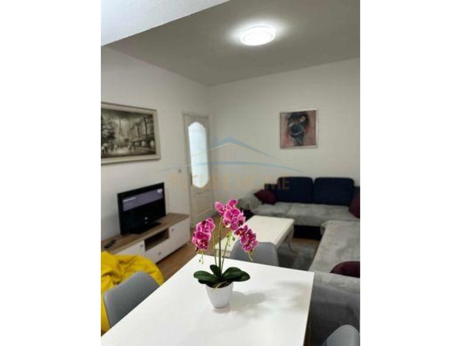 Shitje, Apartament 3+1, Brryli, Tiranë.