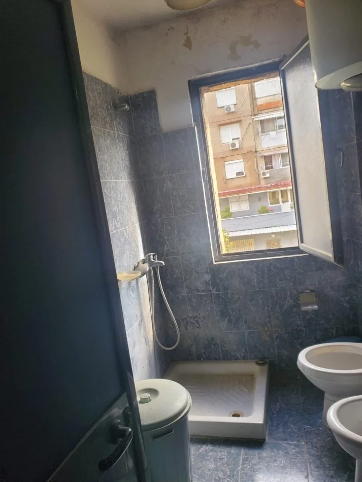 “Okazion”Tirane, shitet apartamenti1+1 Kati 3, 63 m² (Rruga egnatia)