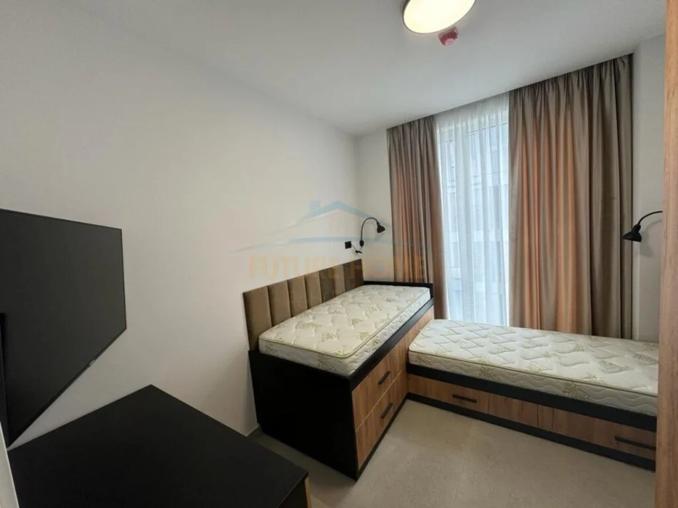 Tirane, jepet me qera apartament 2+1 Kati 2, 113 m² 1.500 € 