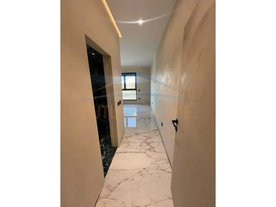 Qera, Apartament 2+1+2+Post Parkimi, Liqeni i Thatë,Tiranë UNA38956