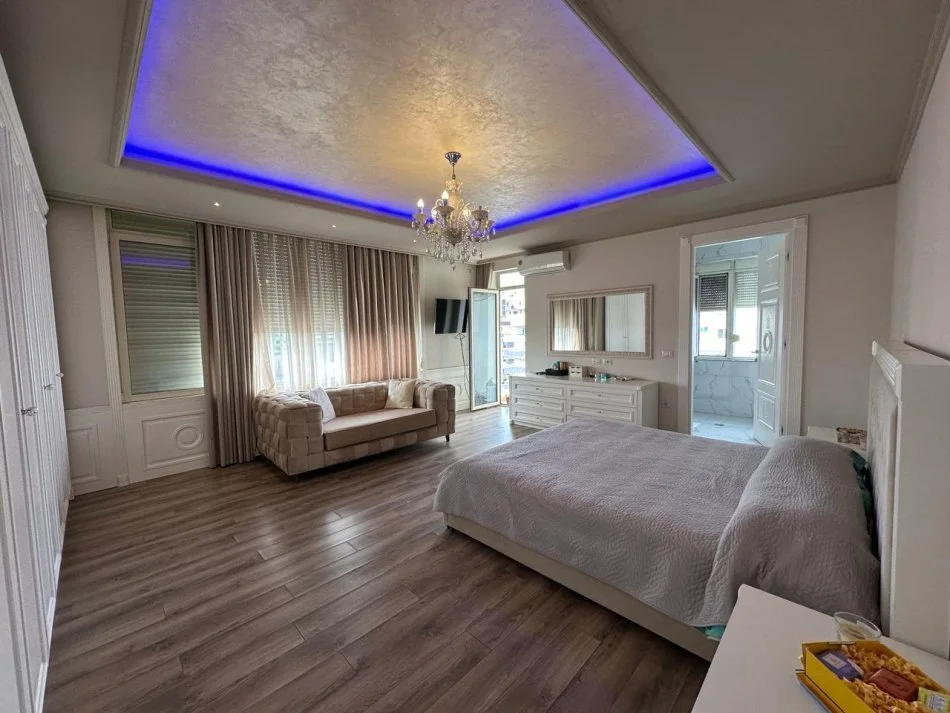 Durres, shitet apartament duplex Dublex Kati 5, 200 m² 200,000 € (durres)