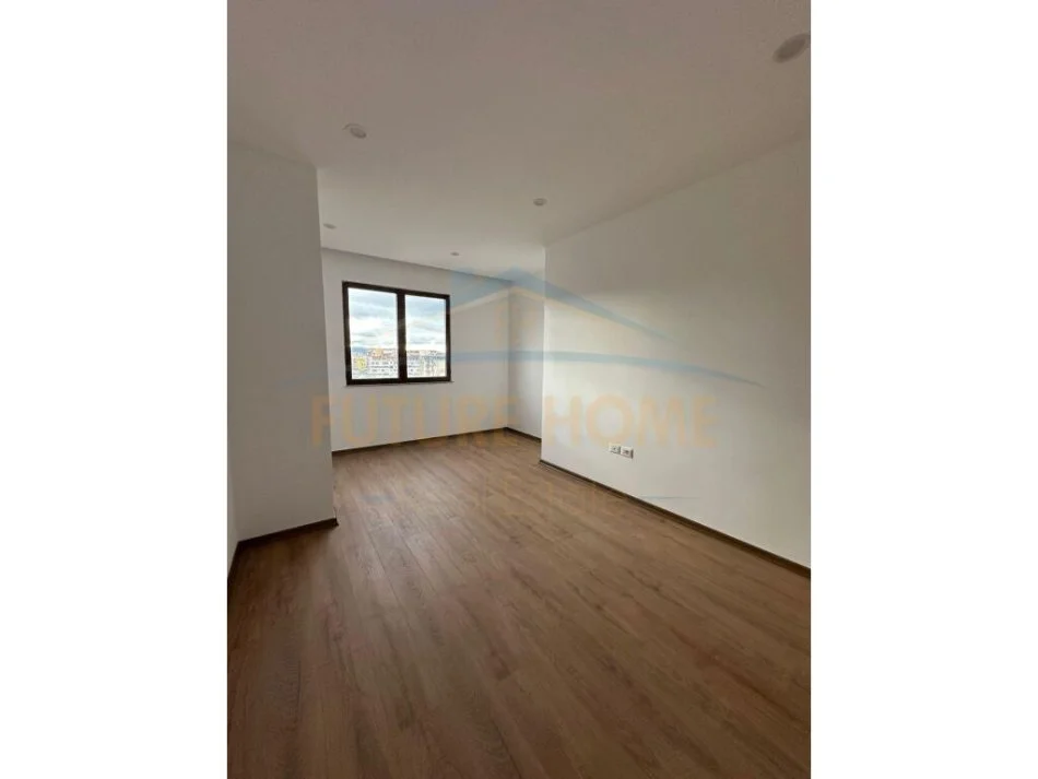 Qera, Apartament 2+1, Blloku, Tiranë