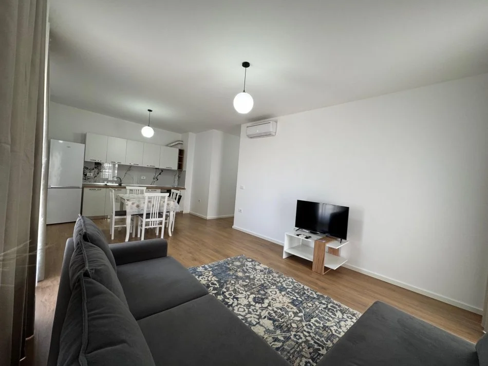 Tirane, jepet me qera apartament 2+1 Kati 3, 96 m² 850 € (Trio Towers Rezidence)