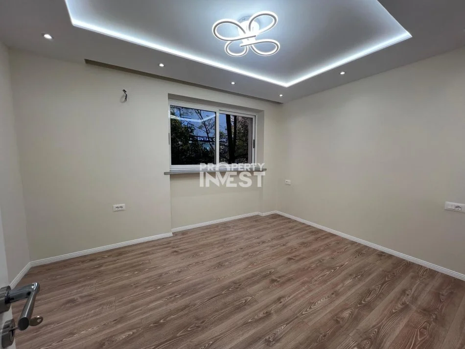 Tirane, jepet me qera apartament 3+1 Kati 2, 106 m² 900 € (Muhamet Gjollesha)