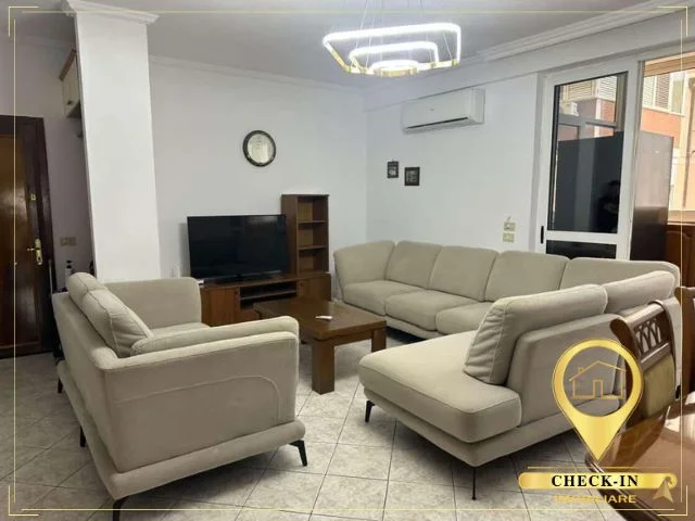 Tirane, jepet me qera apartament 3+1+Aneks+Ballkon Kati 5, 109 m² 750 € (Rruga Siri Kodra)