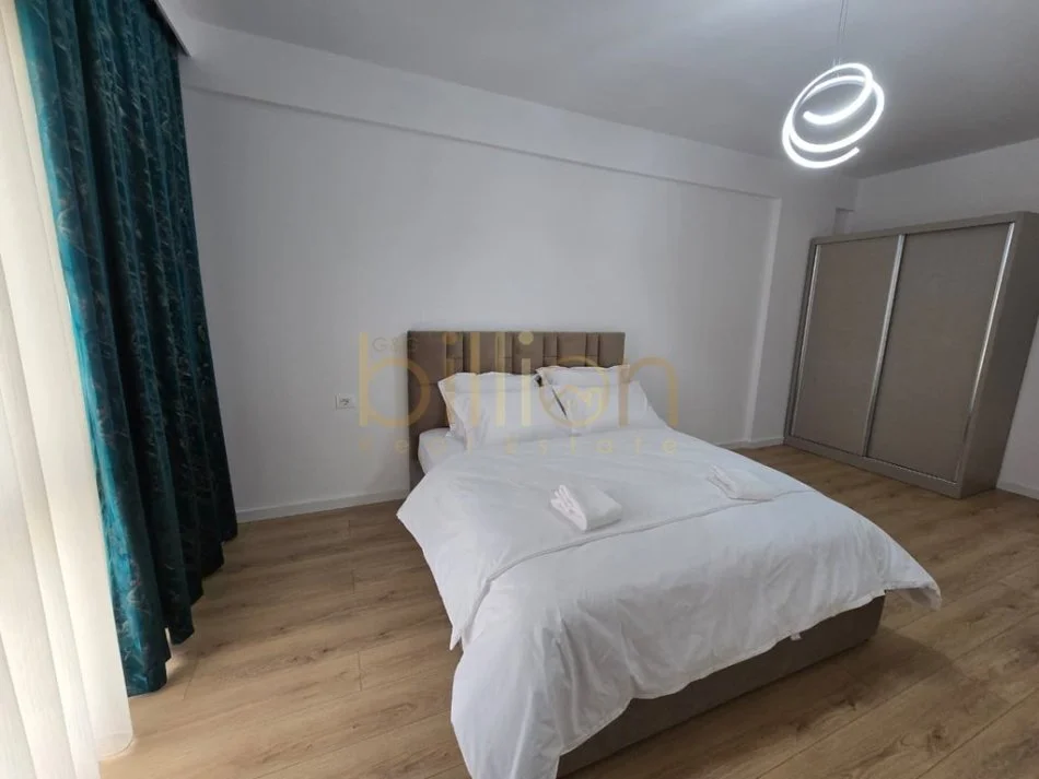 Tirane, shitet 2+1+Ballkon , 110 m² 250.000 € (Prane 21 Dhjetorit,Reprt TV)