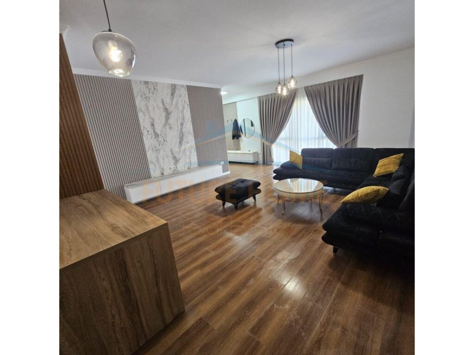 Tirane, shes apartament 2+1, Kati 5, 109 m² 175,000 € (5 MAJI)