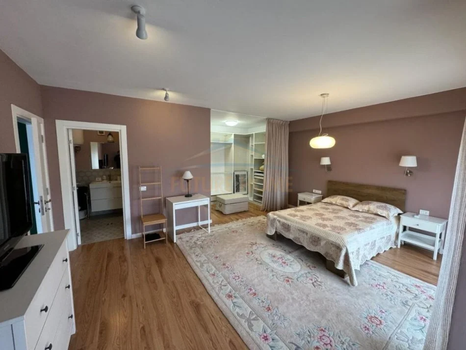 Tirane, jepet me qera apartament duplex Dublex Kati 0, 167 m² 1.200 € (Rezidenca Kodra e Diellit 2)