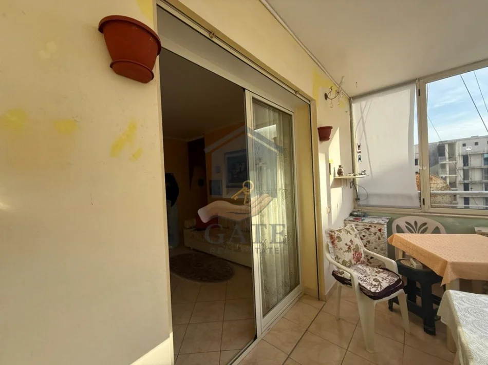 Durres, shitet apartament 2+1+Ballkon Kati 4, 106 m² 200.000 € (Vollga)