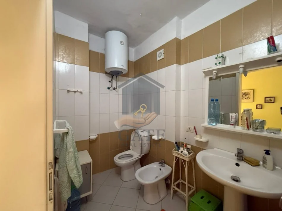 Durres, shitet apartament 2+1+Ballkon Kati 4, 106 m² 200.000 € (Vollga)