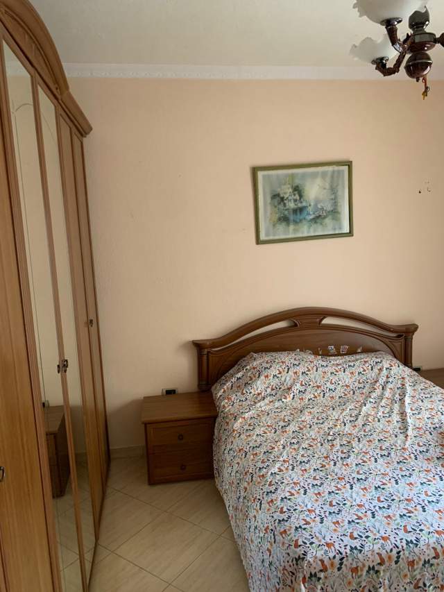 Tirane, jepet me qera Vile 2+1+BLK Kati 2, 600 Euro (prane cinco cavalli)