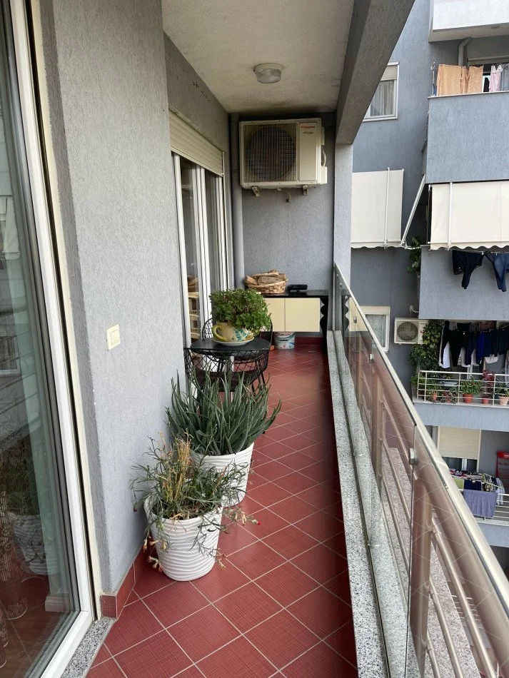 Tirane, shitet apartament 2+1 Kati 7, 97 m² 146.000 € (Bar Return Astir)