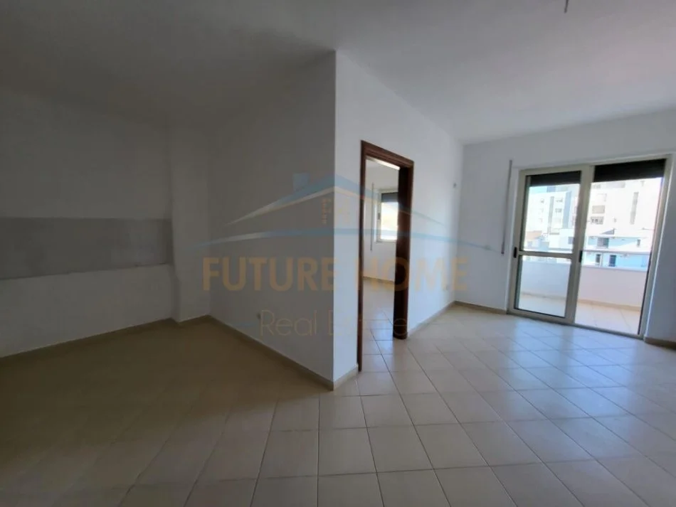 Durres, shitet apartament 1+1 Kati 5, 53 m² 83.000 € (Plazh Iliria, Durres)