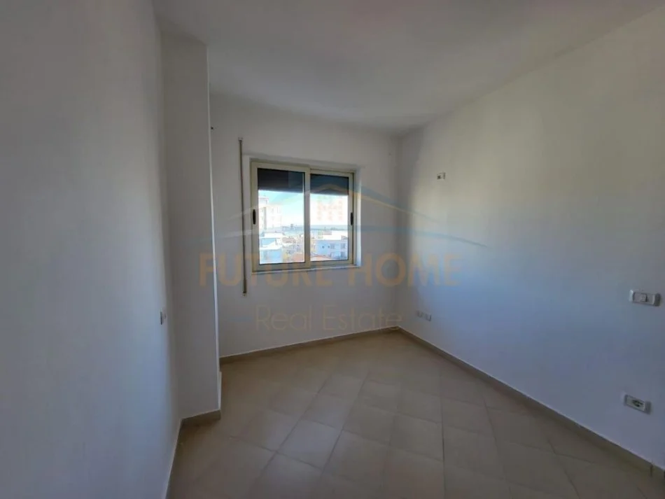 Durres, shitet apartament 1+1 Kati 5, 53 m² 83.000 € (Plazh Iliria, Durres)