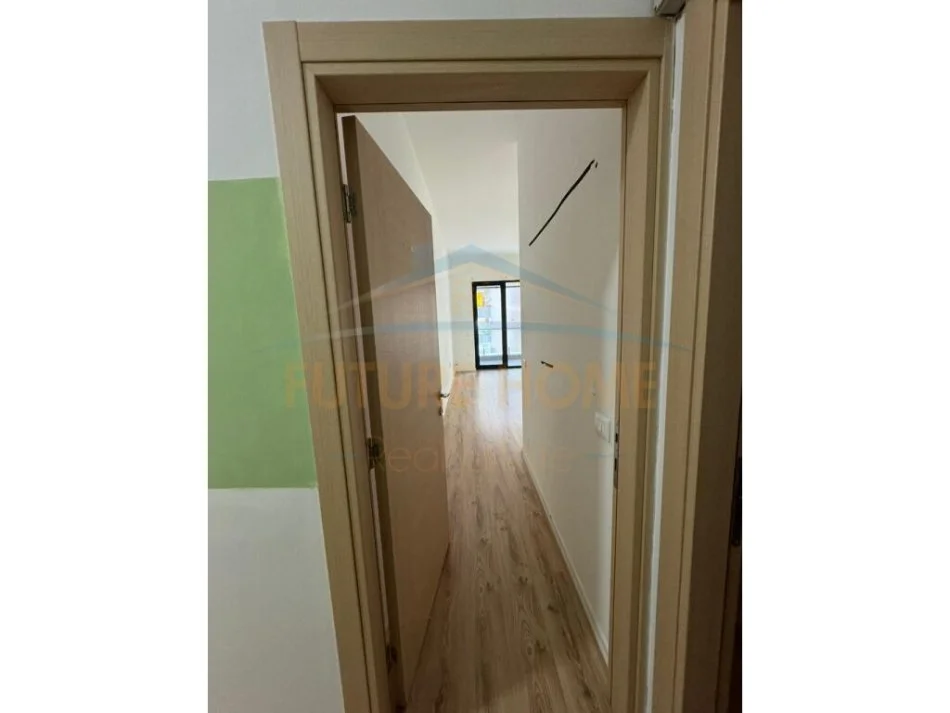 Qera, Apartament 2+1, Square21, Tirane