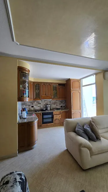 Durres, shitet apartament 2+1+Ballkon Kati 9, 115 m² 190.000 € (UKD)