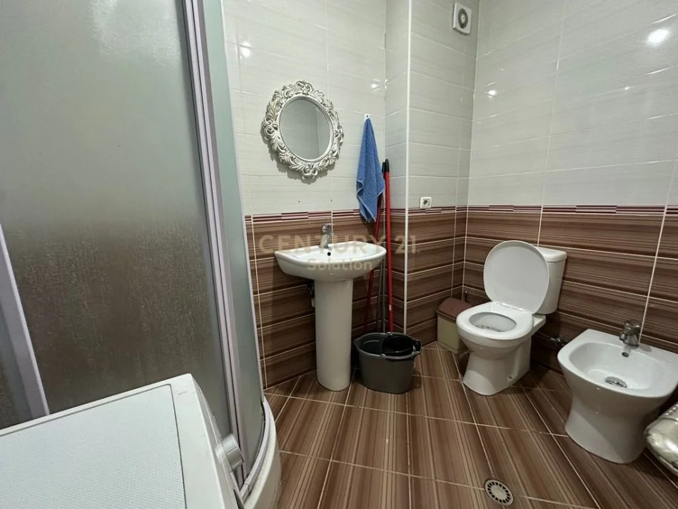 Tirane, shes apartament 2+1 Kati 6, 114 m² 170.000 € (Astir)