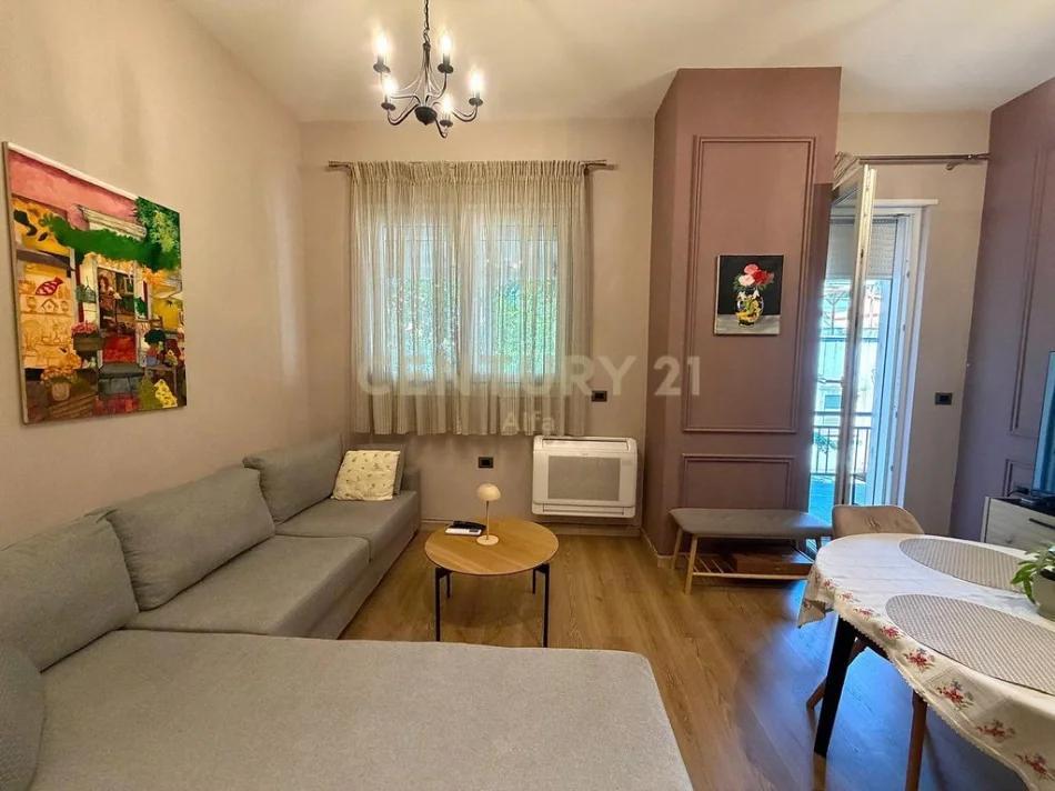 Tirane, shes apartament 2+1 Kati 1, 108 m² 220.000 € (Liqen i Thate)